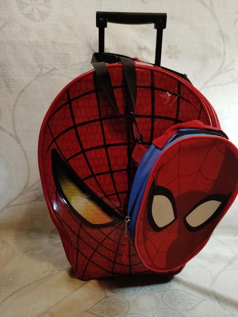 Marvel Red and Black Spiderman Kids  Roller bookbag/Luggage & Lunch Tote W/Strap